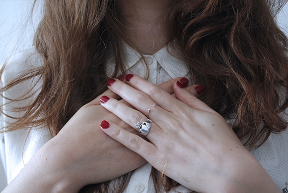 Muerte cardiaca súbita se pueden presentar en personas menores de 30 años sin ningún&nbsp;síntoma