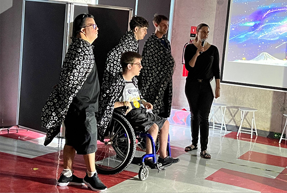 Javiera Hernández y su rol inclusivo: “Me gustaría llevar a mis alumnos con discapacidad al teatro&nbsp;profesional”