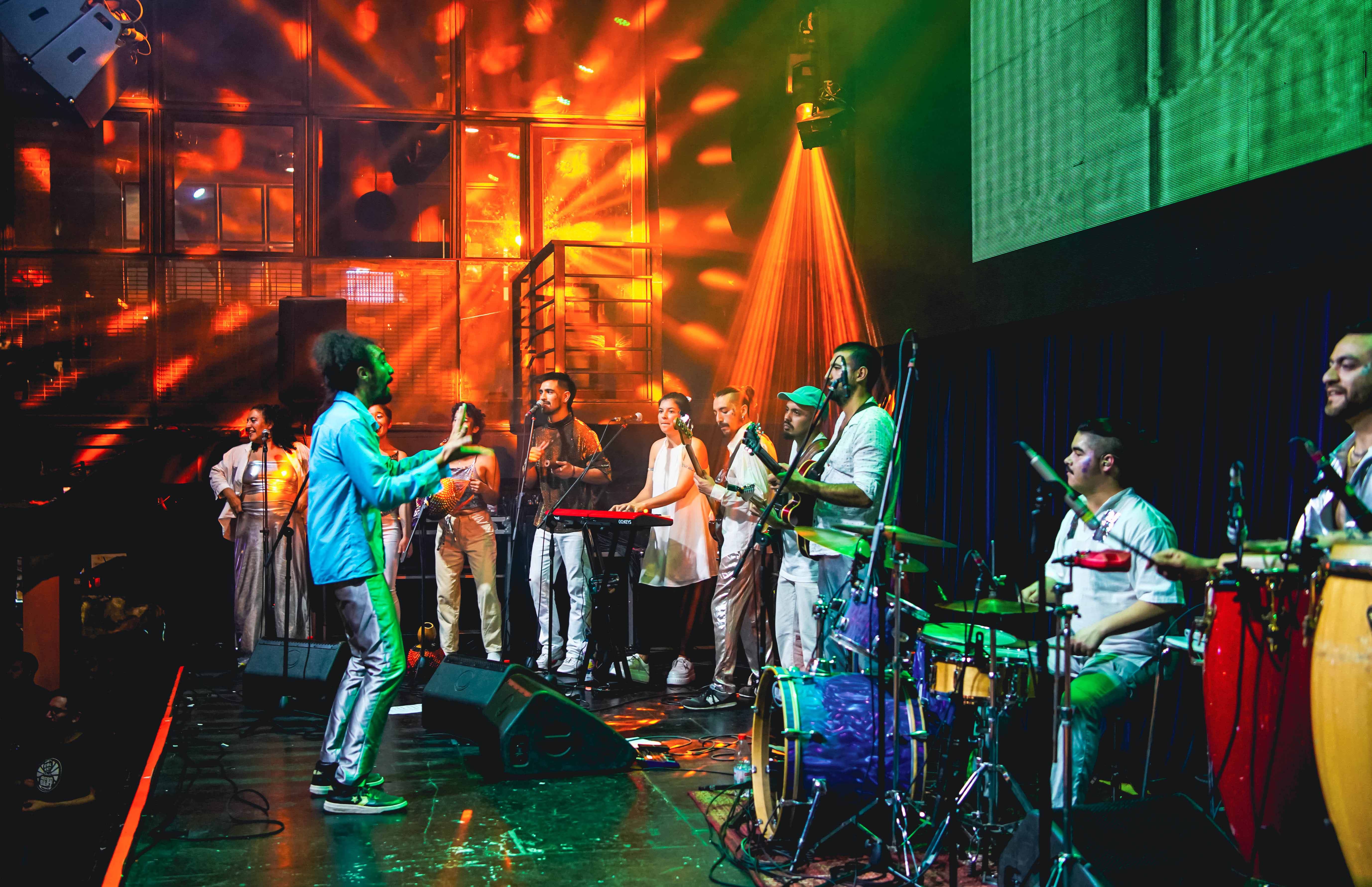 La fiesta del afrobeat: Felabration 2023 se desarrollará en el Teatro Municipal de Valparaíso para celebrar la vida y obra de Fela Kuti.