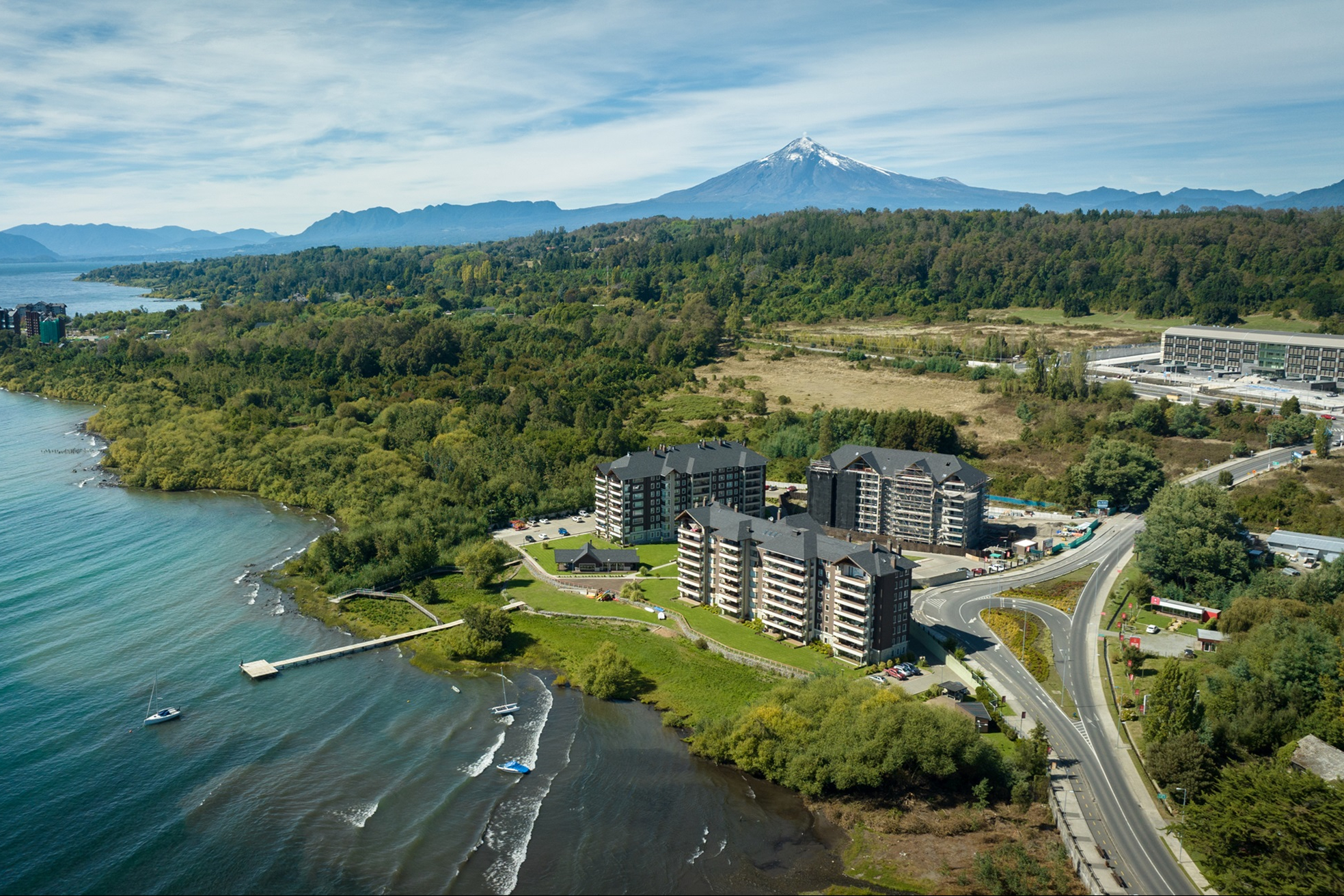 El negocio inmobiliario en las zonas lacustres no se toma vacaciones