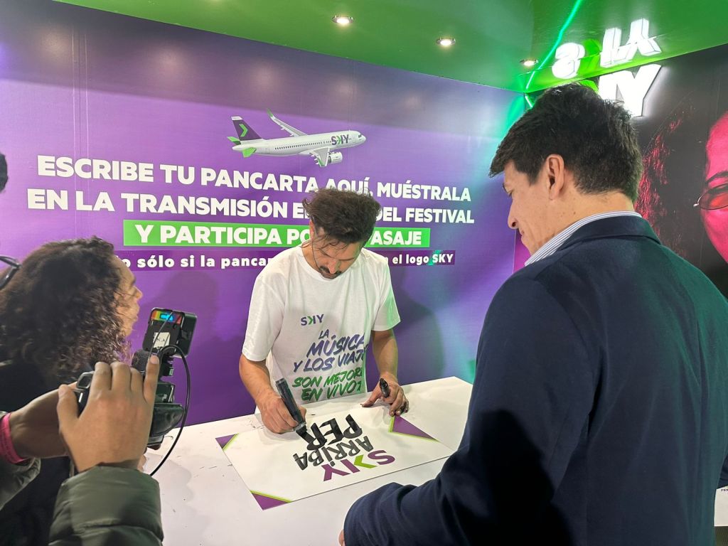 La aerolínea apoyó la creatividad de los “Césares” de las escrituras que asistieron al Festival de Viña.