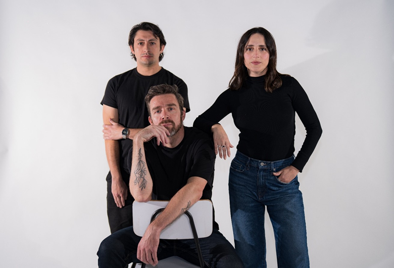 Teatro Finis Terrae celebra a Egon Wolff con Flores de Papel